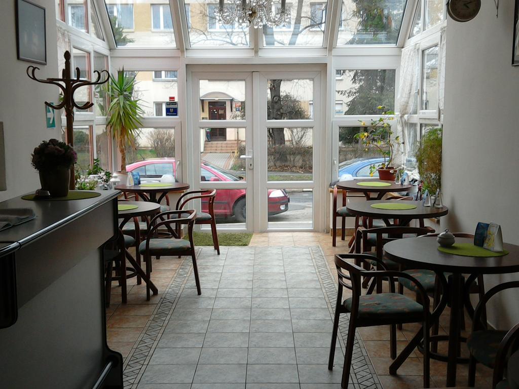 Skalka Hotel Praha Bagian luar foto